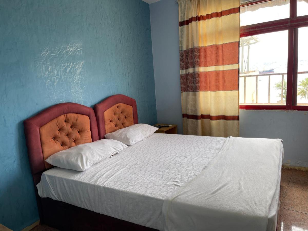 Hotel فندق شاطى القمر-Moon Beach Aqaba Esterno foto
